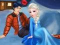 Игра Elsa and Ken kissing 