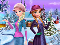Игра Elsa and Anna Winter Dress Up