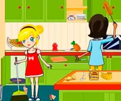 Игра девочка стирает и готовит