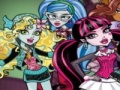 Игра Monster High Hidden smileys