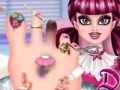 Игра Draculaura. Foot doctor