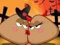 Игра Pou. Halloween kissing
