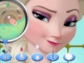 Игра The queen Elsa. Ear doctor