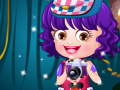 Игра Baby Hazel Photographer Dressup 