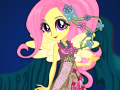 Игра Legend Of Everfree Fluttershy dress up