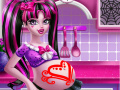 Игра Draculaura Pregnant Check-Up