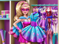 Игра Superhero Doll Closet  