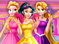 Игра Princesses At Masquerade