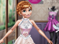 Игра Famous Dress Designer