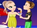 Игра Kissing Couple Dress Up