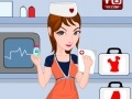 Игра Clinic Nurse Dress Up