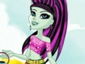 Игра Joyful Scarah dress up