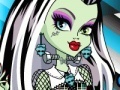 Игра Monster High: Frankie Stein in Spa Salon